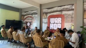Potret pertemuan kepala desa se-Kecamatan Ngantang di Warkop Digital Mekar Sari